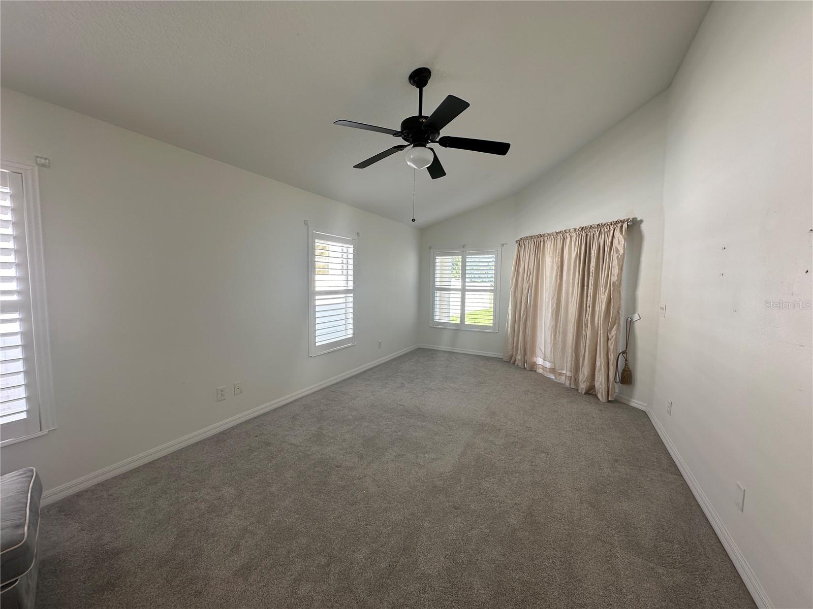 Image 5 of 58 For 10955 Lemay Drive