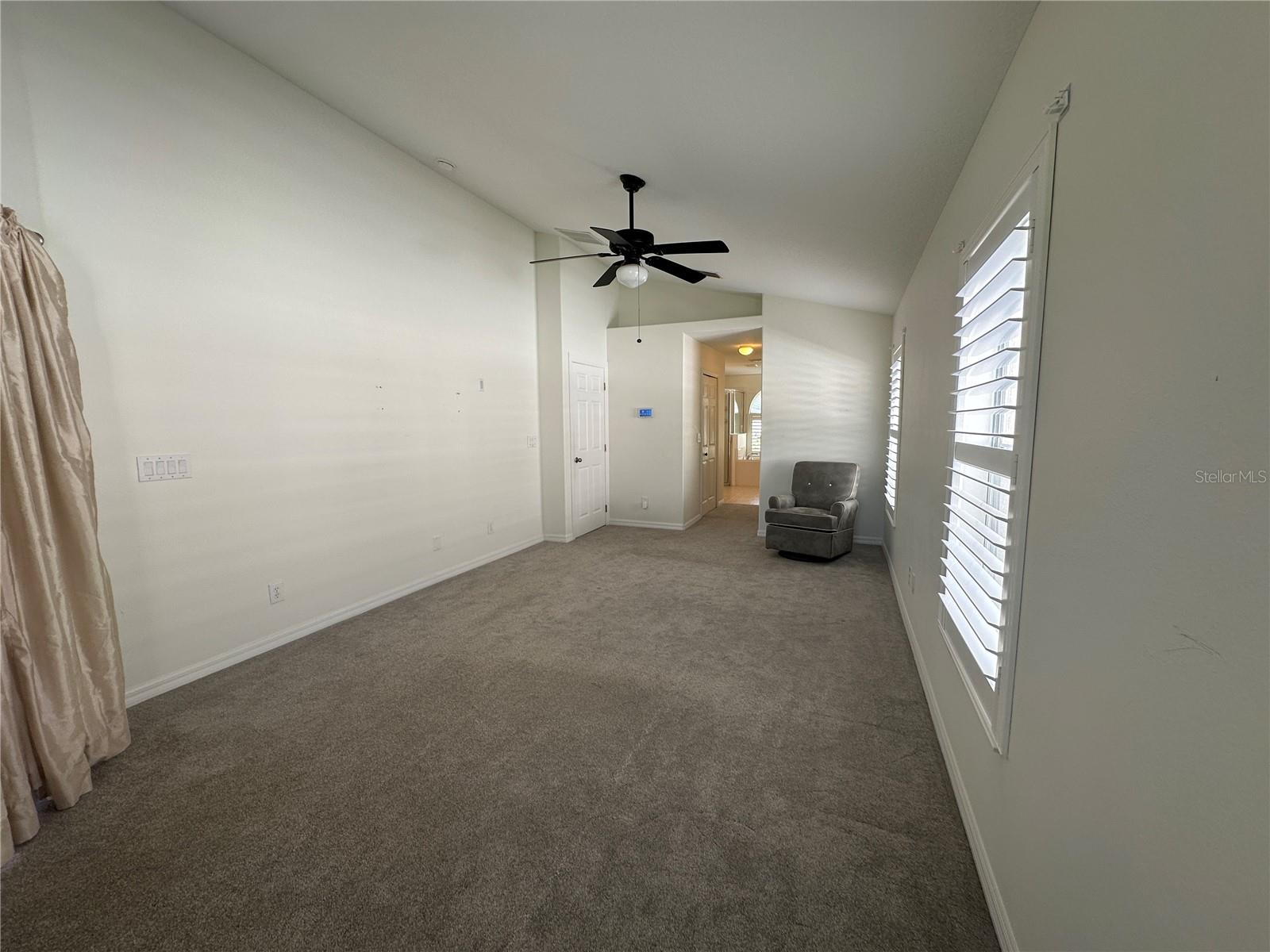 Image 6 of 58 For 10955 Lemay Drive