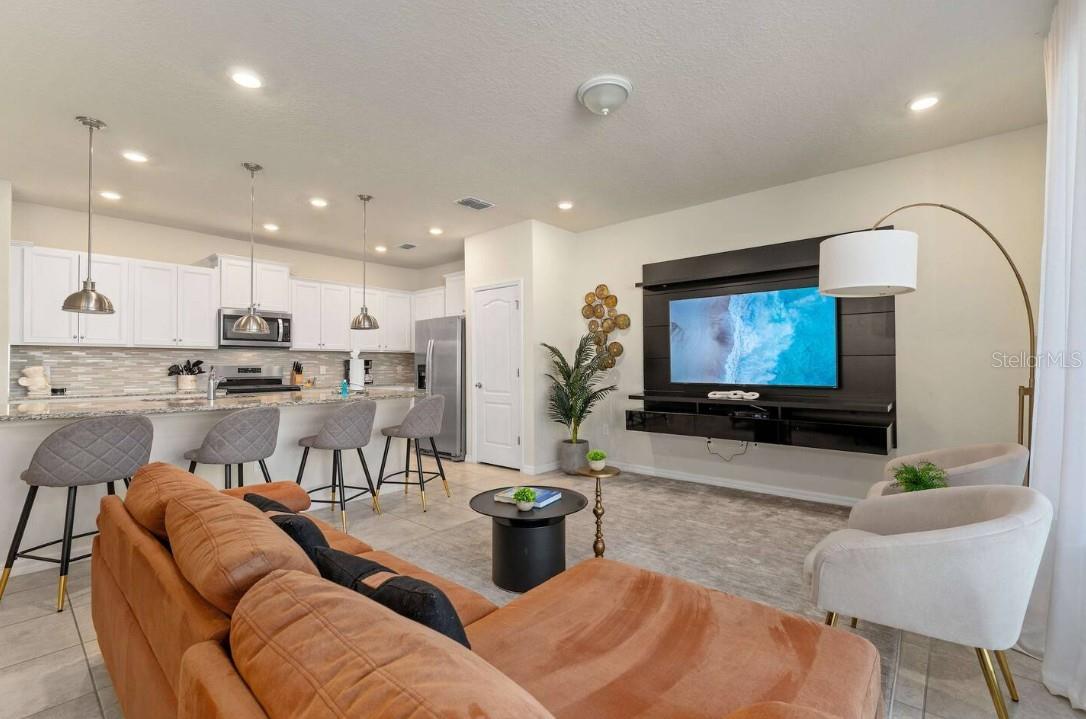Image 11 of 60 For 7577 Oak Spring Lane