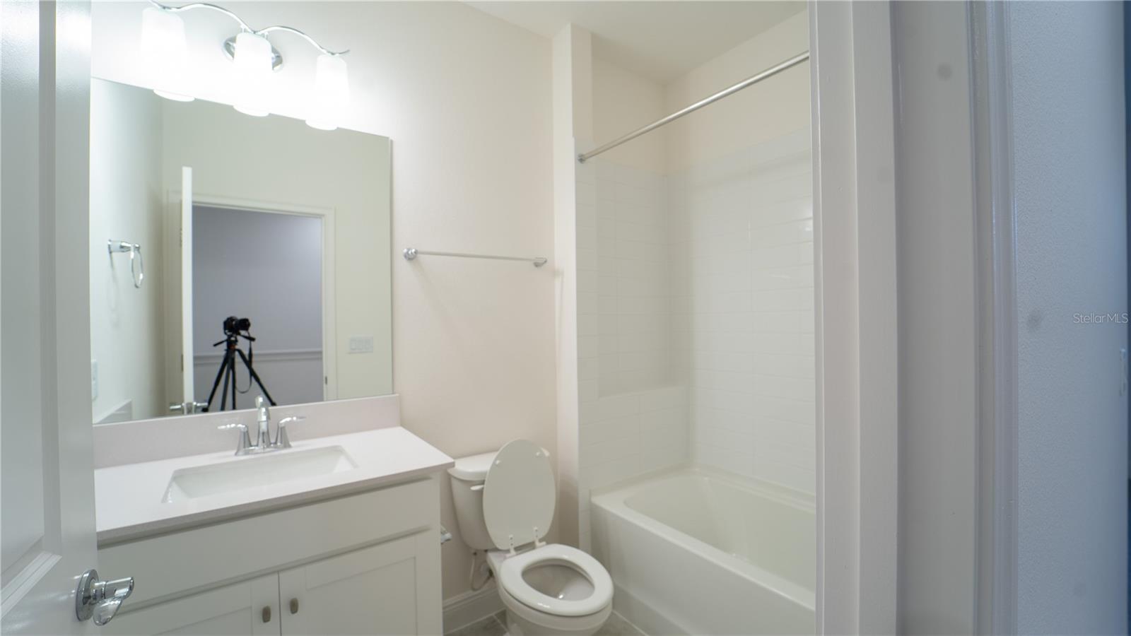 Image 21 of 27 For 4887 Cross Prairie Parkway