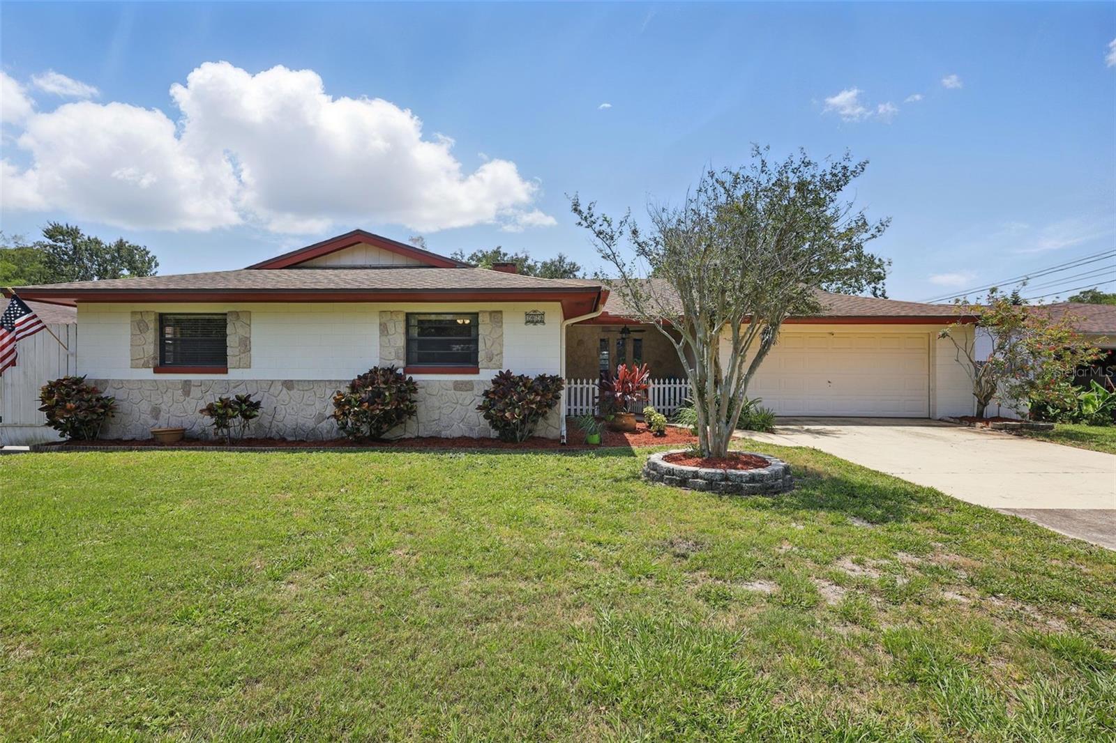 Image 2 of 49 For 2028 Lake Christie Drive