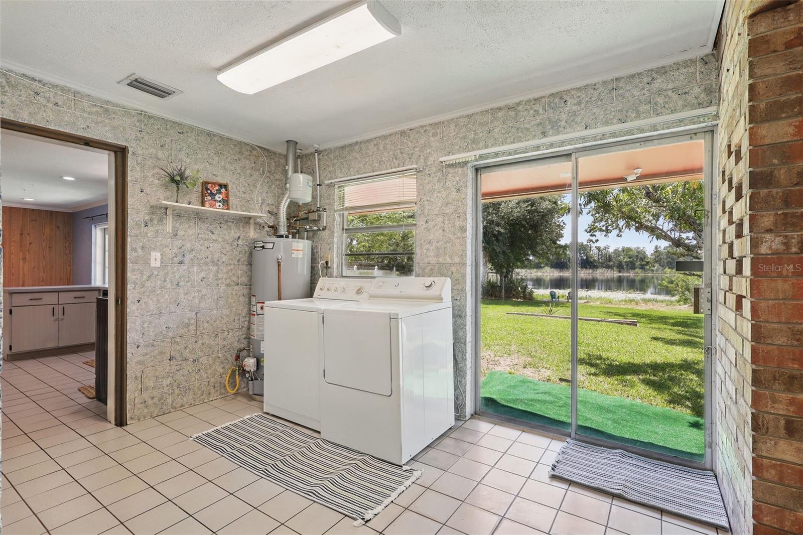 Image 31 of 49 For 2028 Lake Christie Drive