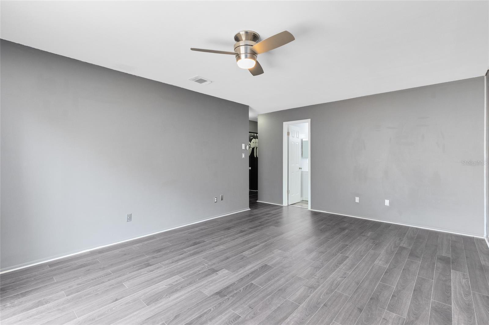 Image 14 of 31 For 4834 Gamling Lane