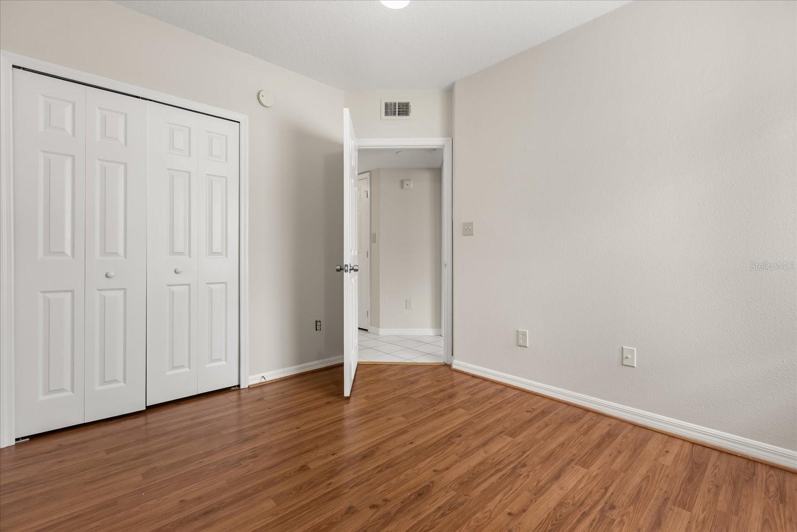Image 16 of 24 For 527 Villa Del Sol Circle 104