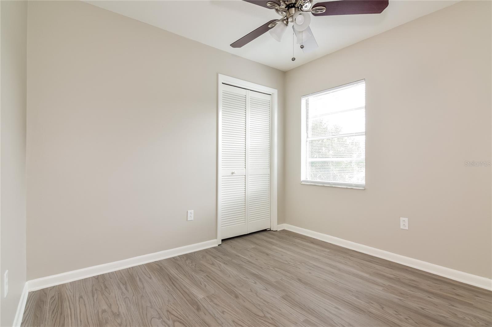 Image 13 of 16 For 1779 Lakeview Village Drive