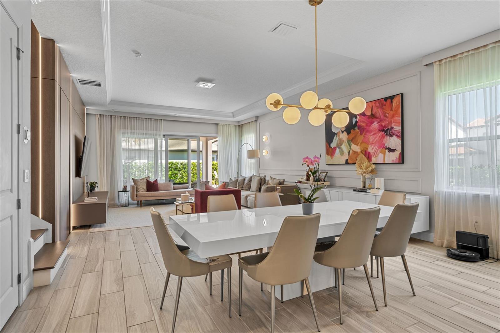 Image 16 of 69 For 10829 Royal Cypress Way