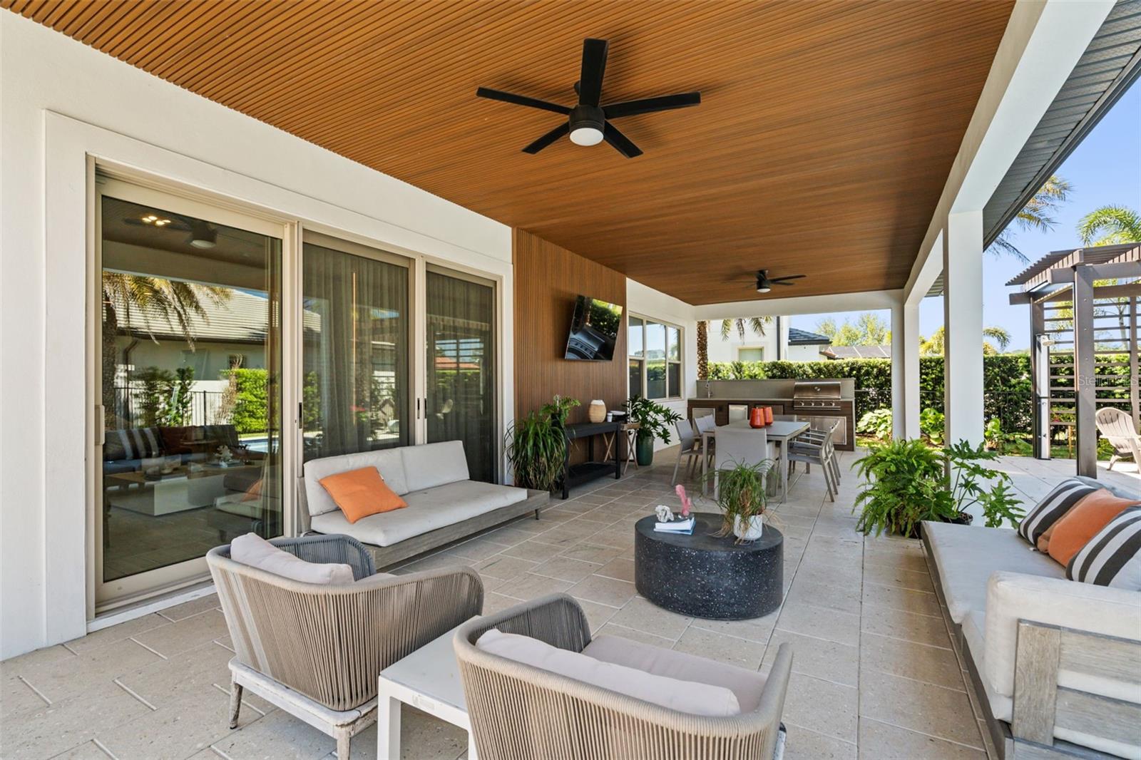 Image 35 of 69 For 10829 Royal Cypress Way