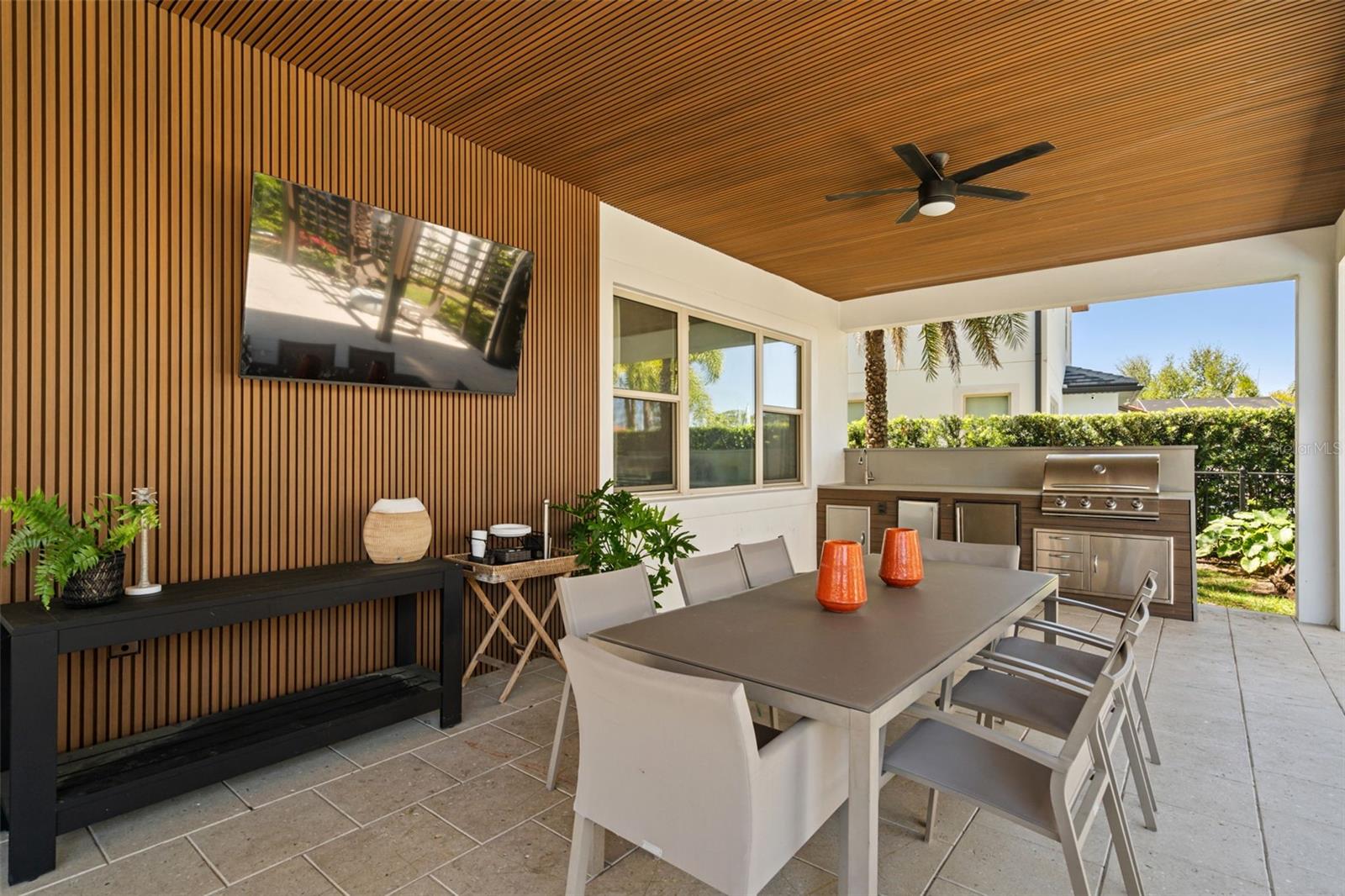 Image 37 of 69 For 10829 Royal Cypress Way