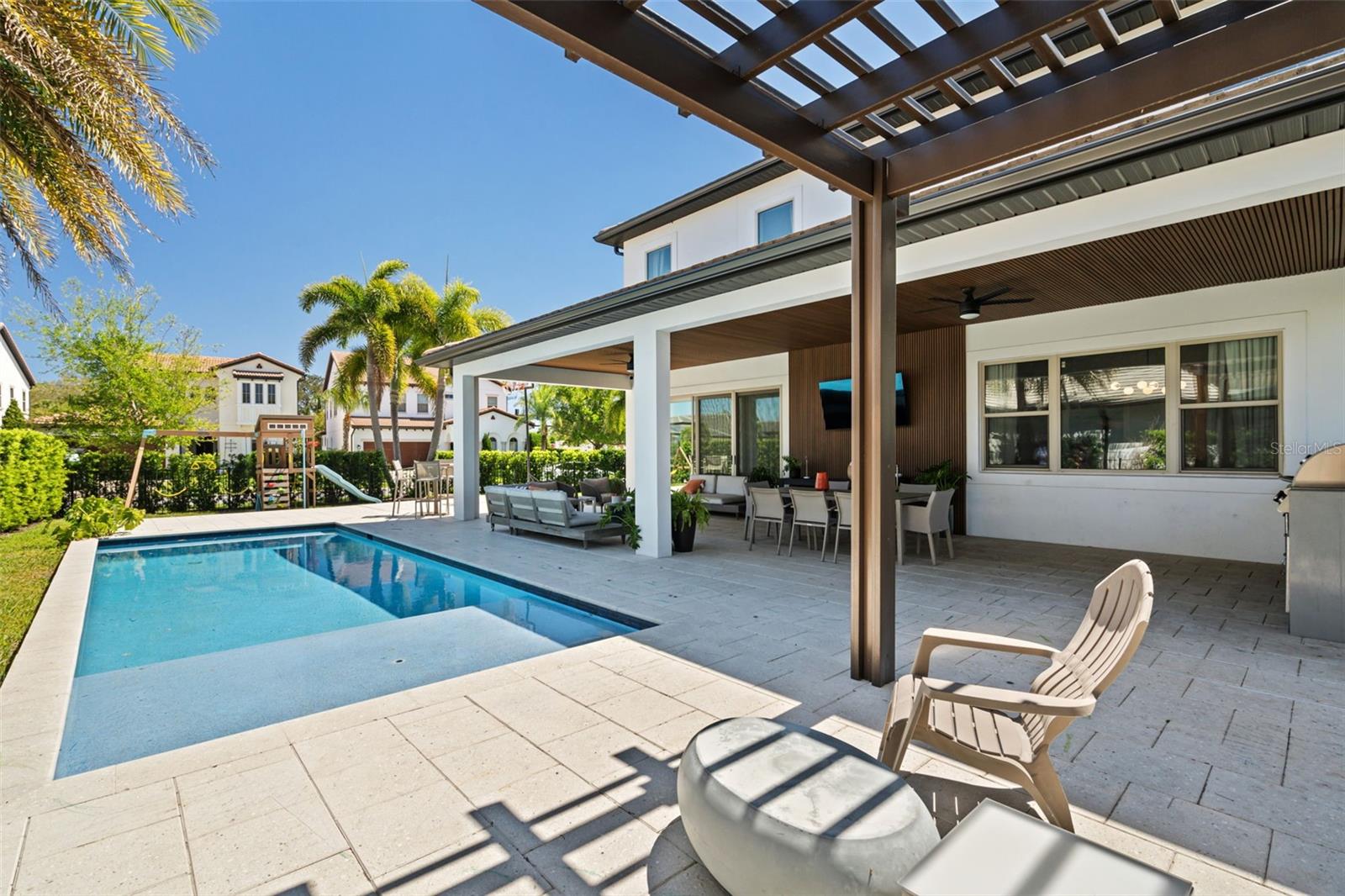 Image 40 of 69 For 10829 Royal Cypress Way