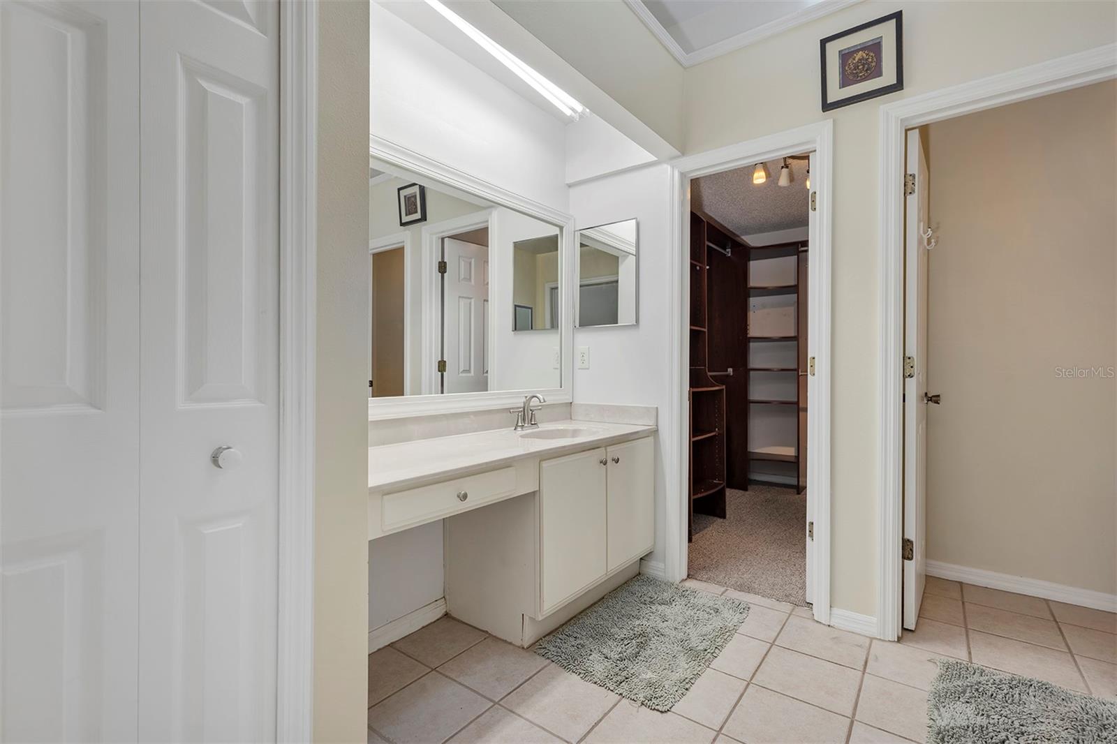 Image 19 of 39 For 2227 Doulton Drive