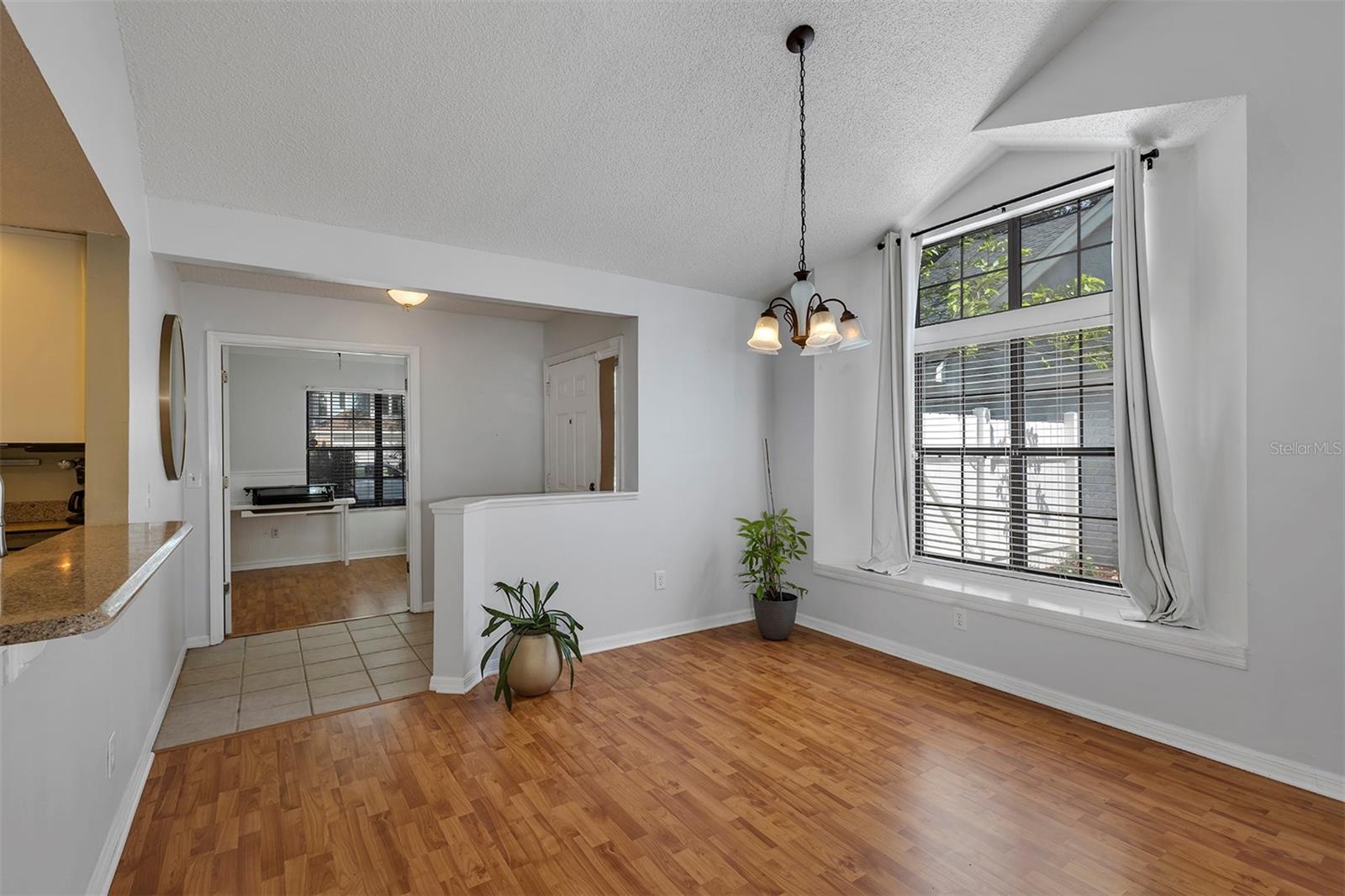 Image 31 of 39 For 2227 Doulton Drive