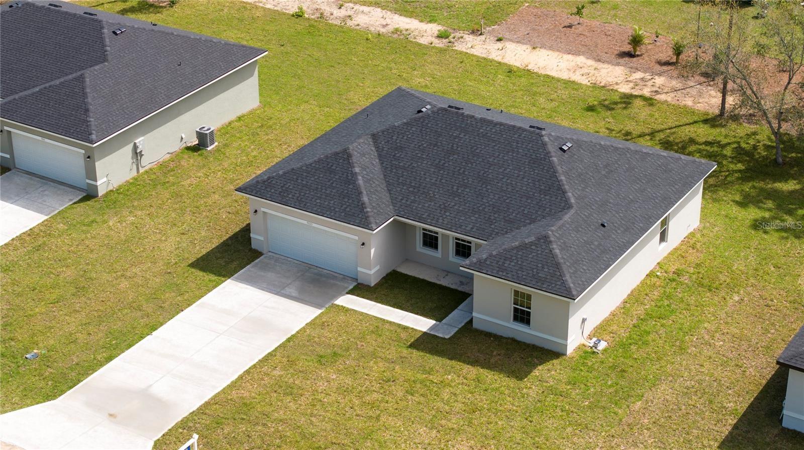 Listing photo id 3 for 9825 Swanee Terrace