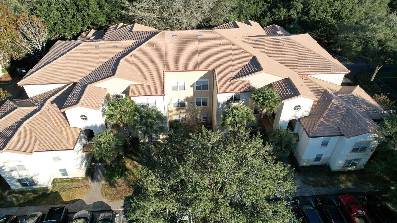 Image 18 of 32 For 824 Camargo Way 303