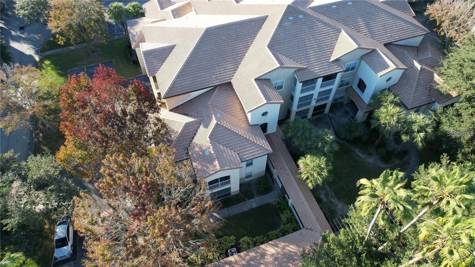 Image 2 of 32 For 824 Camargo Way 303