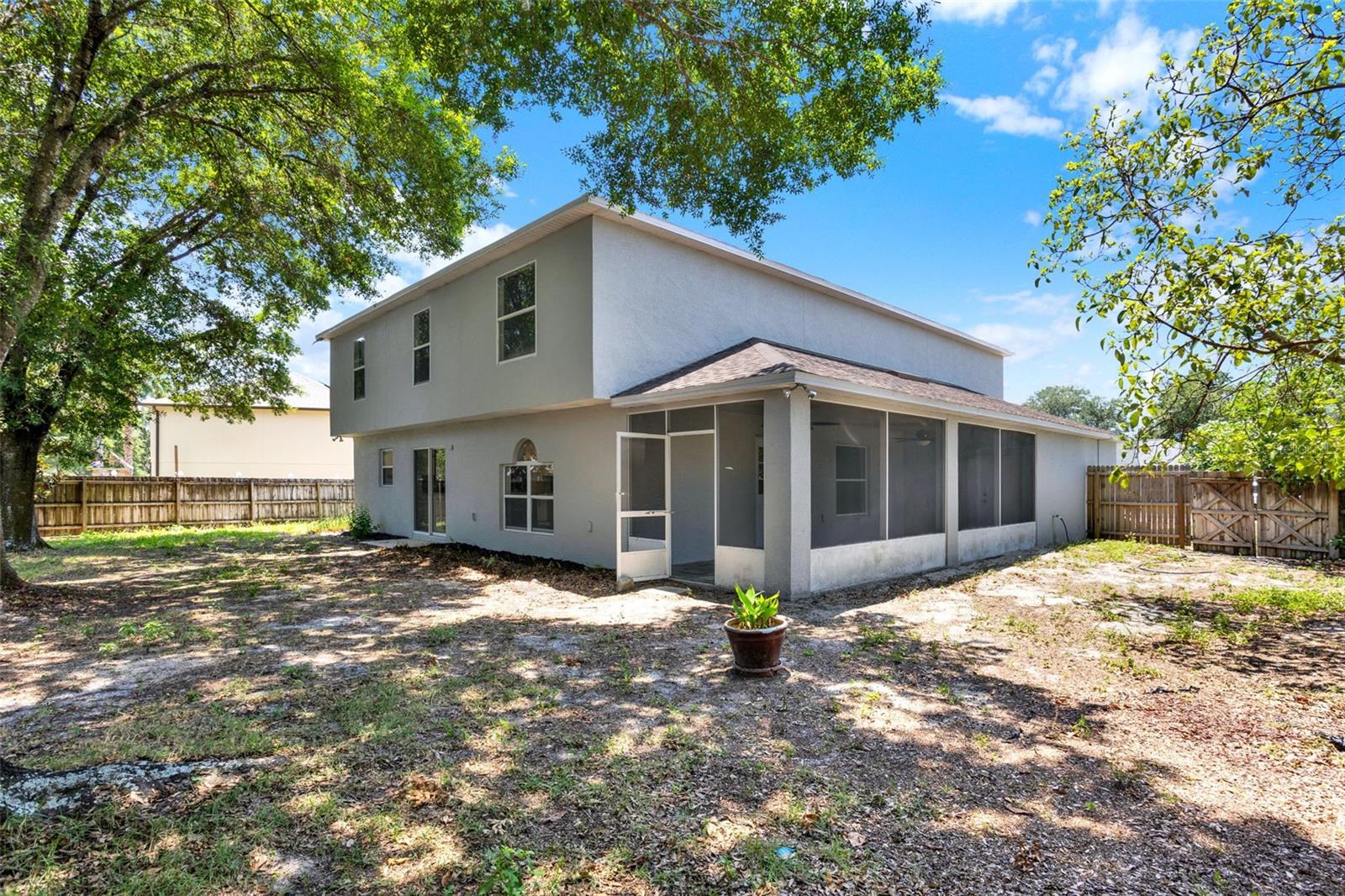 Image 38 of 44 For 809 Deer Glen Court
