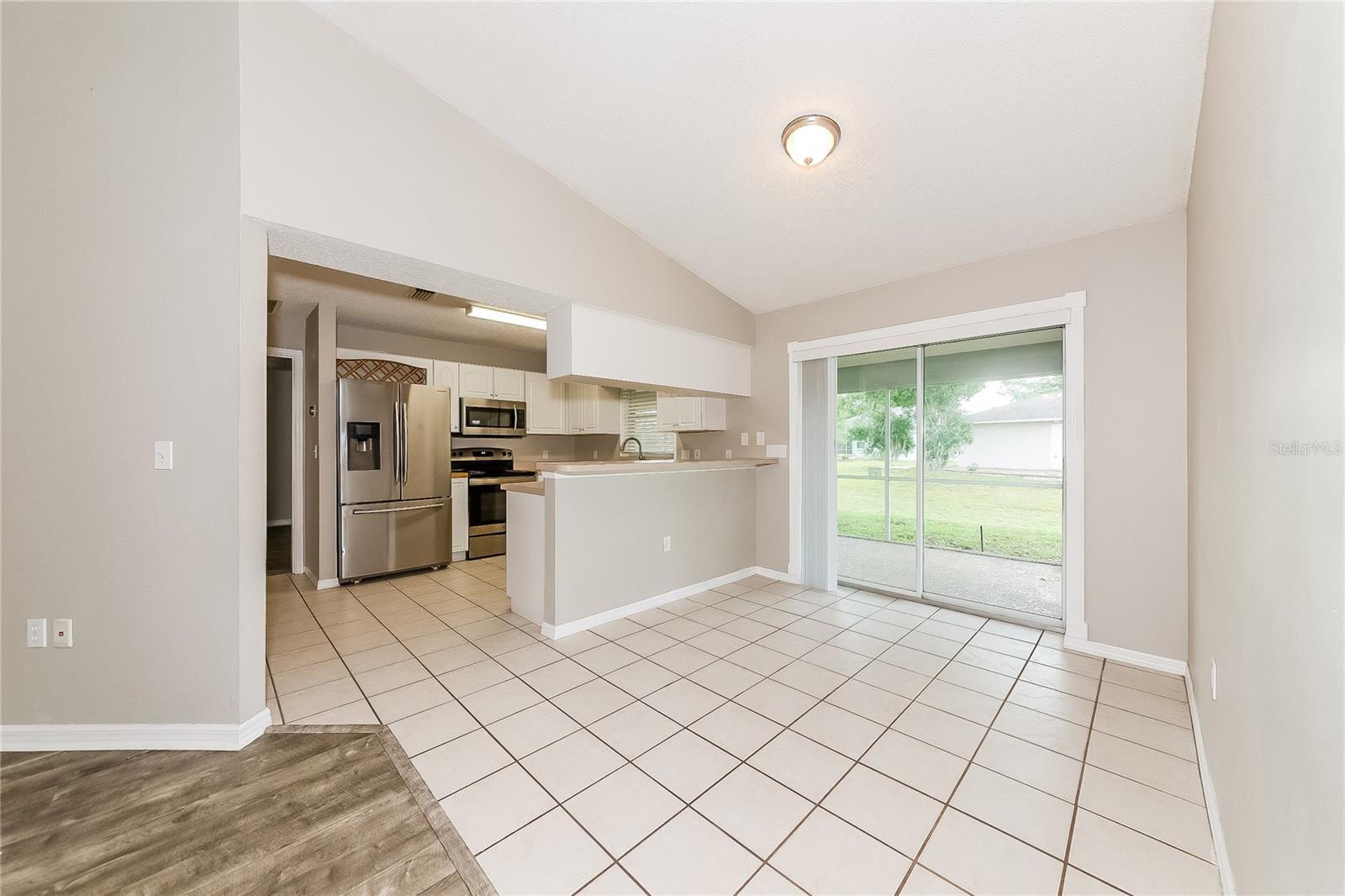 Image 6 of 16 For 7527 42nd Court E
