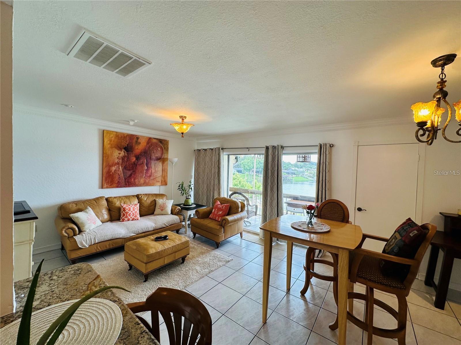 Image 3 of 18 For 614 Orange Drive 200