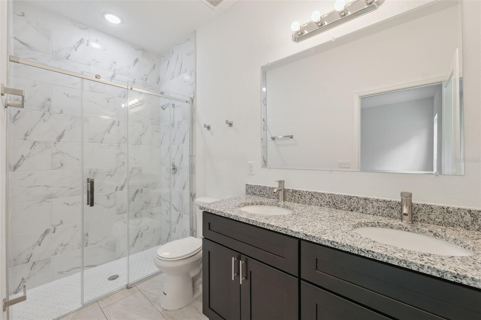 Listing photo id 27 for 10089 Athenia Drive