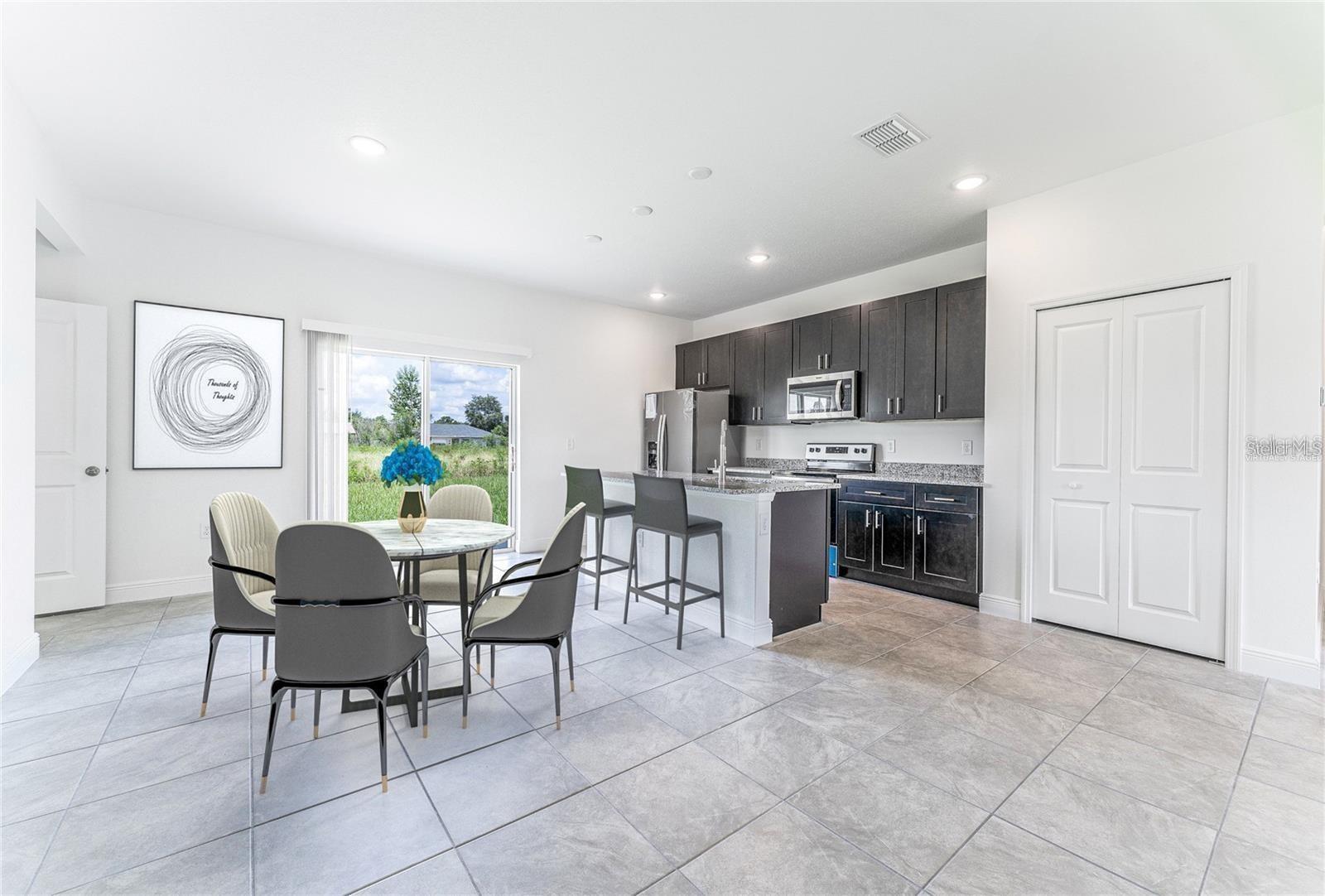 Listing photo id 1 for 10089 Athenia Drive