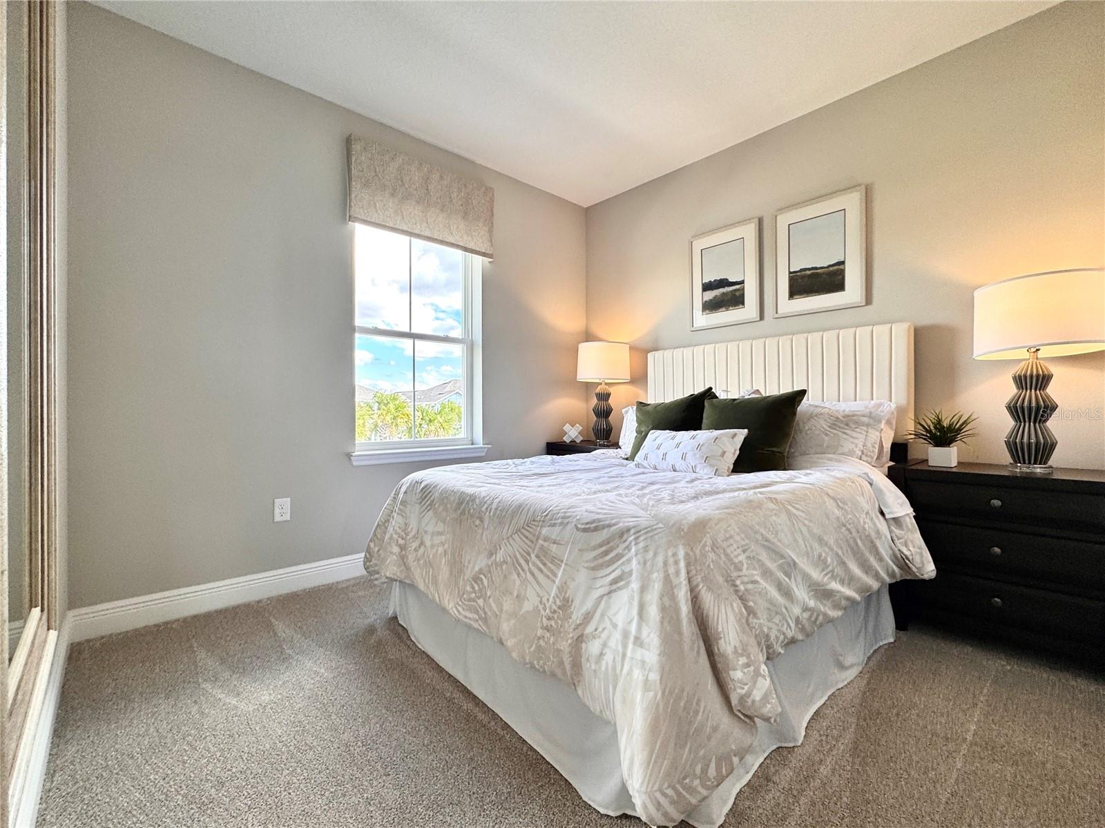 Image 34 of 45 For 2928 Voyager Avenue