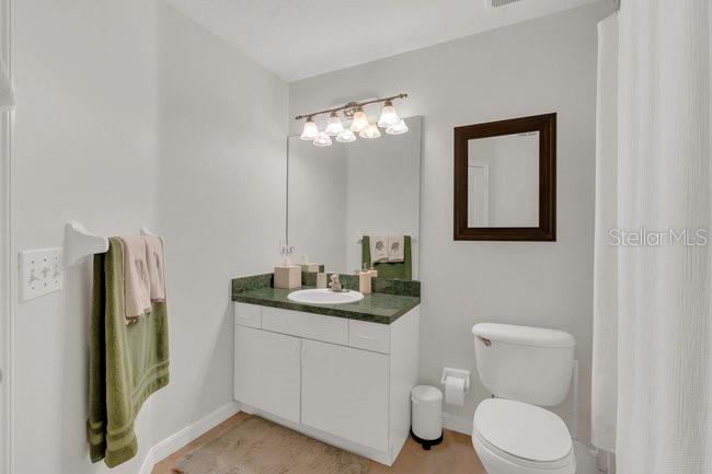 Image 13 of 31 For 1642 Windsor Oak Court