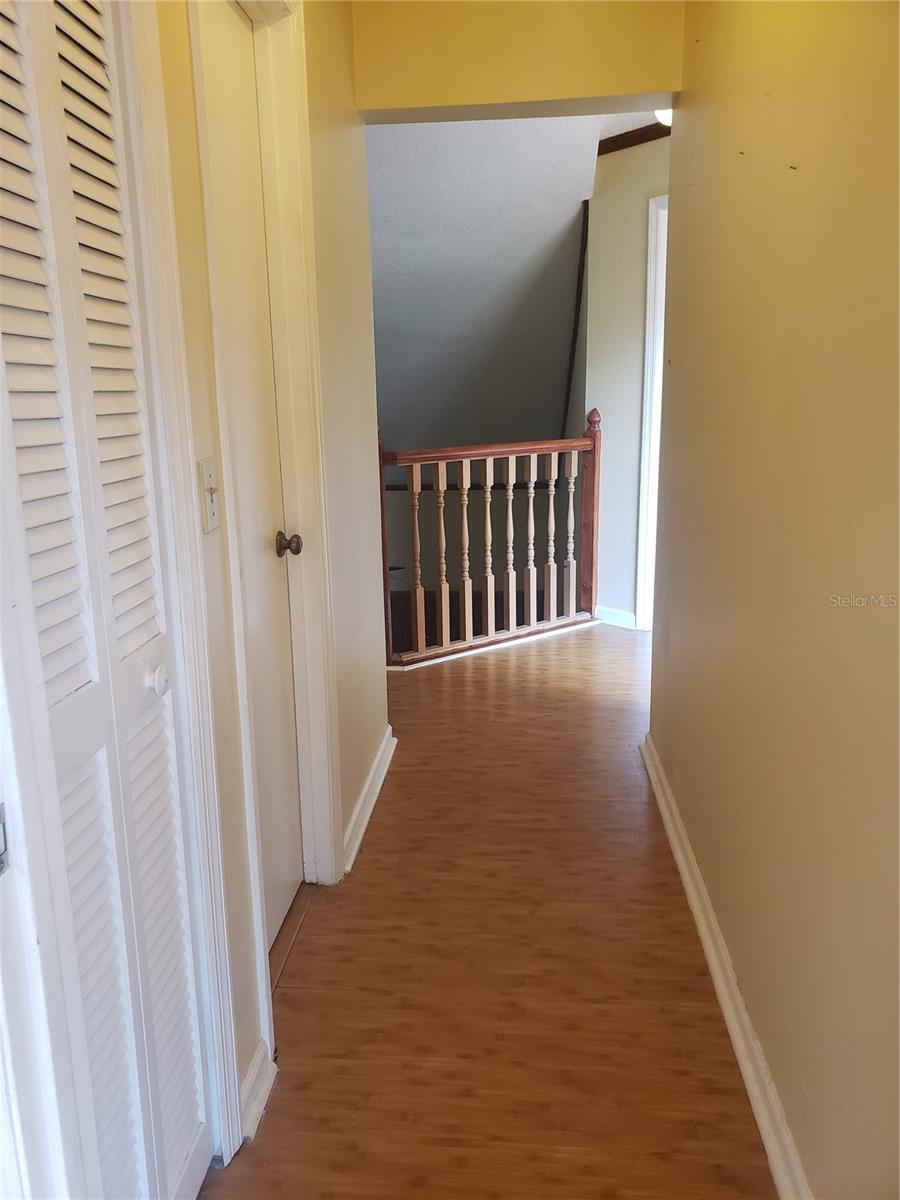 Image 21 of 45 For 706 Lighthouse Court