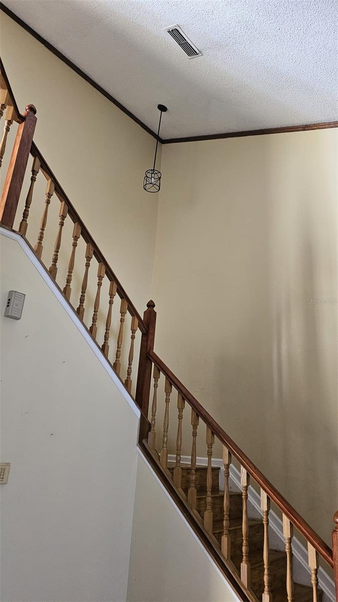 Image 6 of 19 For 706 Lighthouse Court