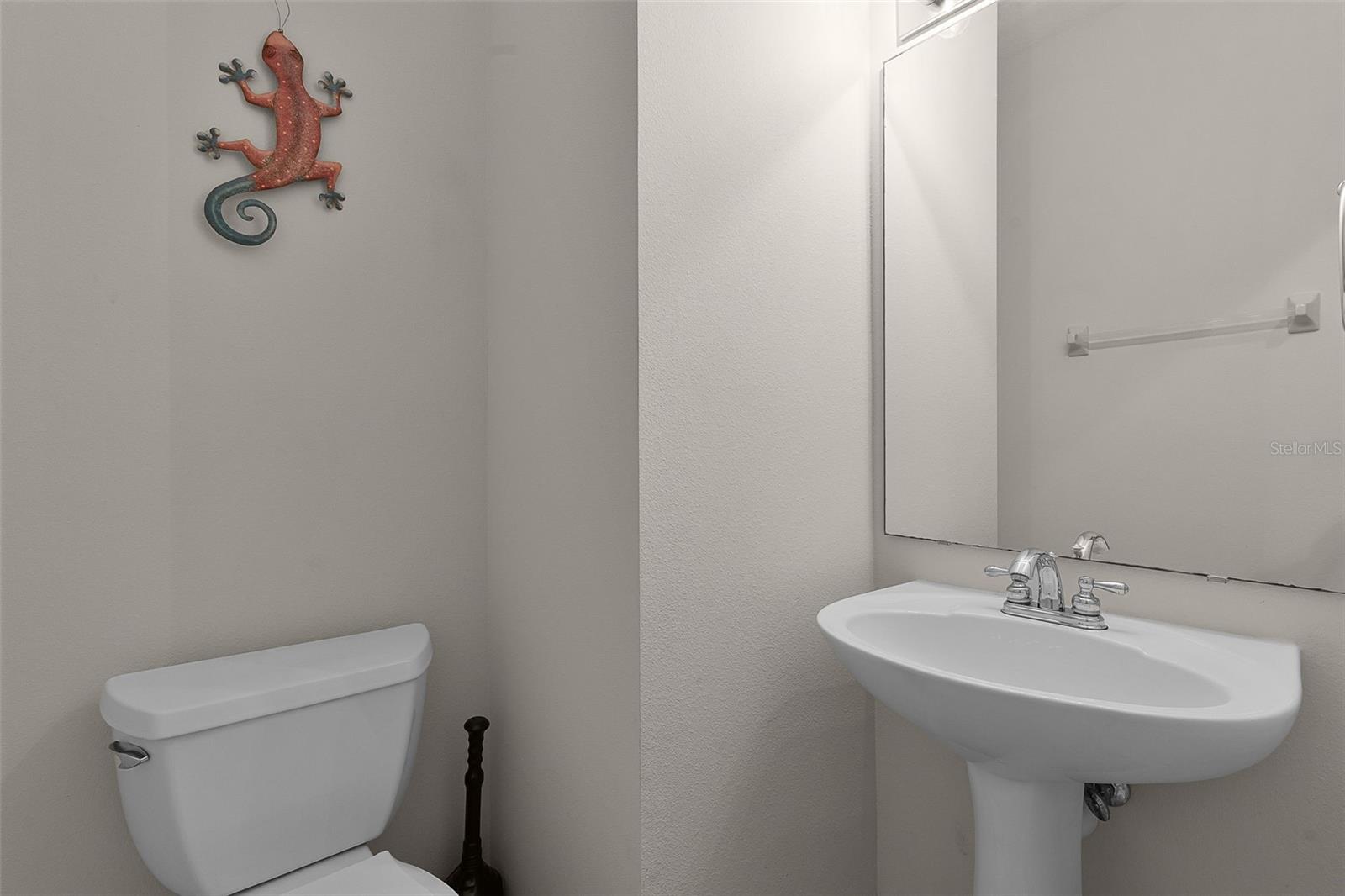 Image 18 of 21 For 12335 Cruxbury Drive