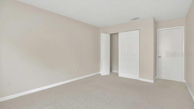 Image 19 of 28 For 648 Kenwick Circle 102
