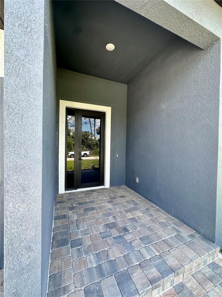 Image 4 of 25 For 2079 Barrister Street