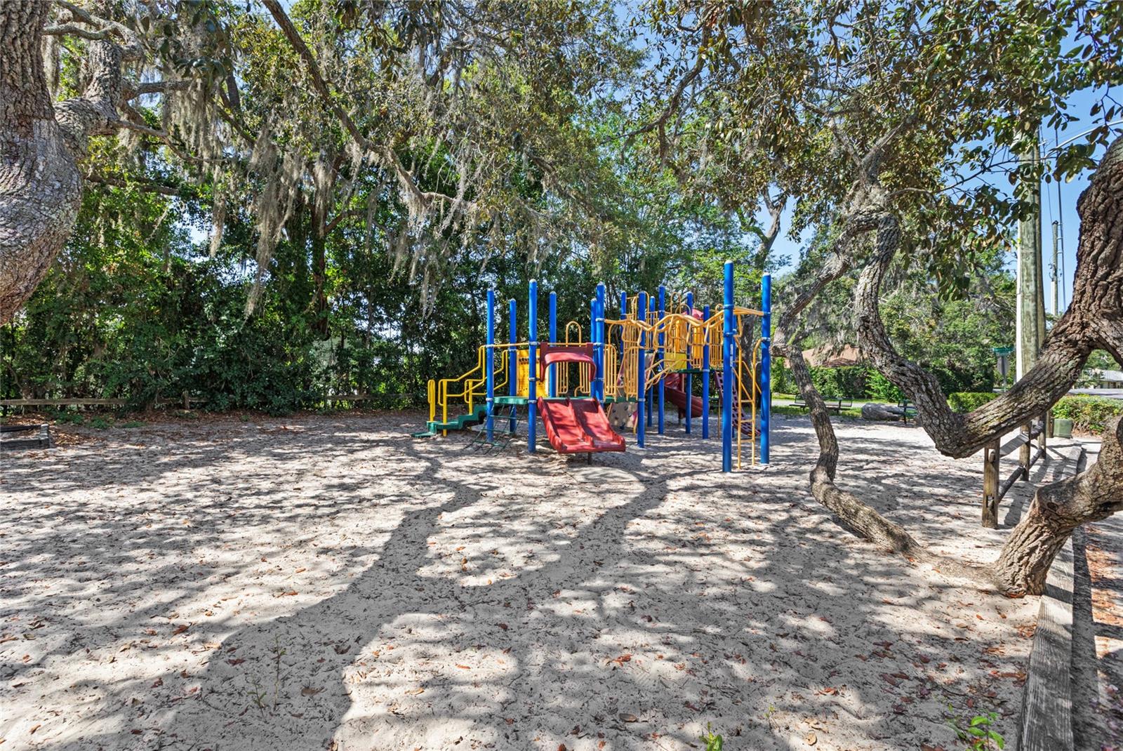 Image 48 of 49 For 315 Pickering Court