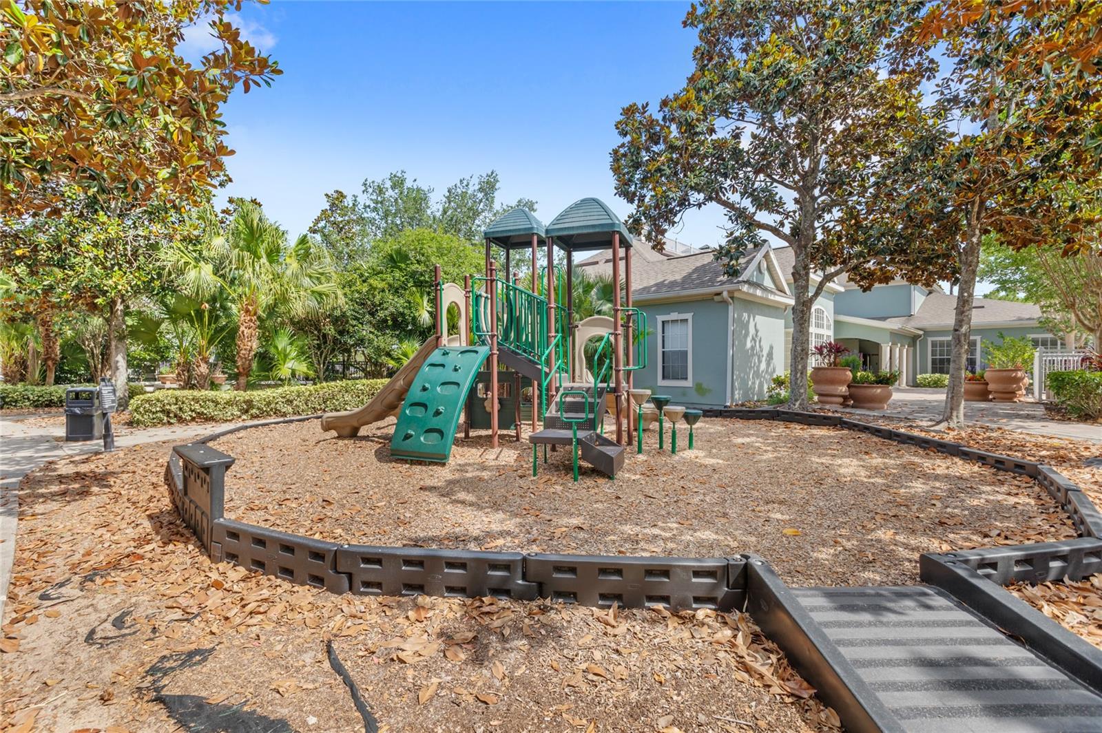 Image 23 of 25 For 12837 Madison Pointe Circle 206