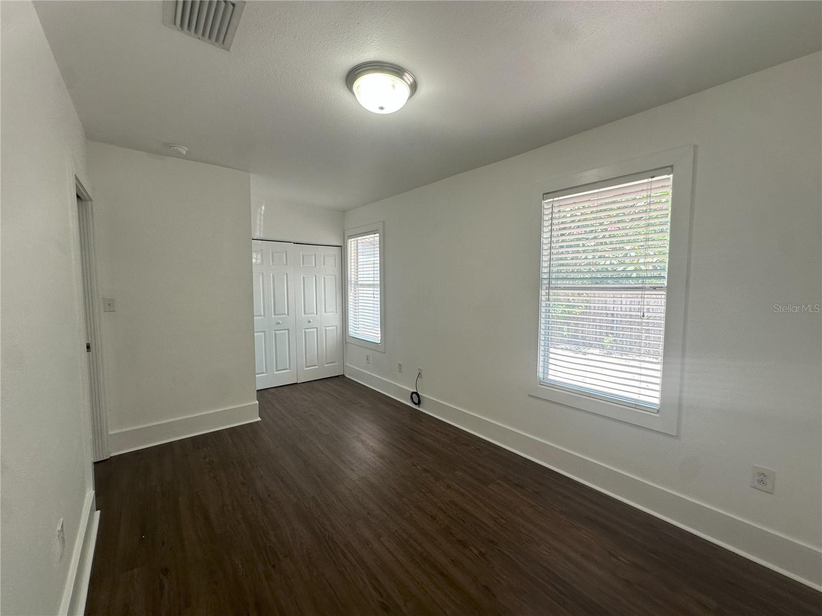 Image 10 of 23 For 2909 Jefferson Street
