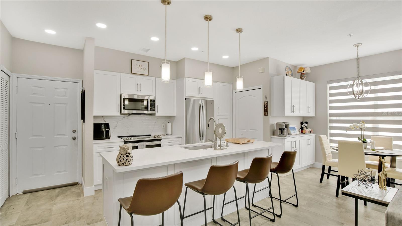 Image 10 of 23 For 2627 Maitland Crossing Way 101