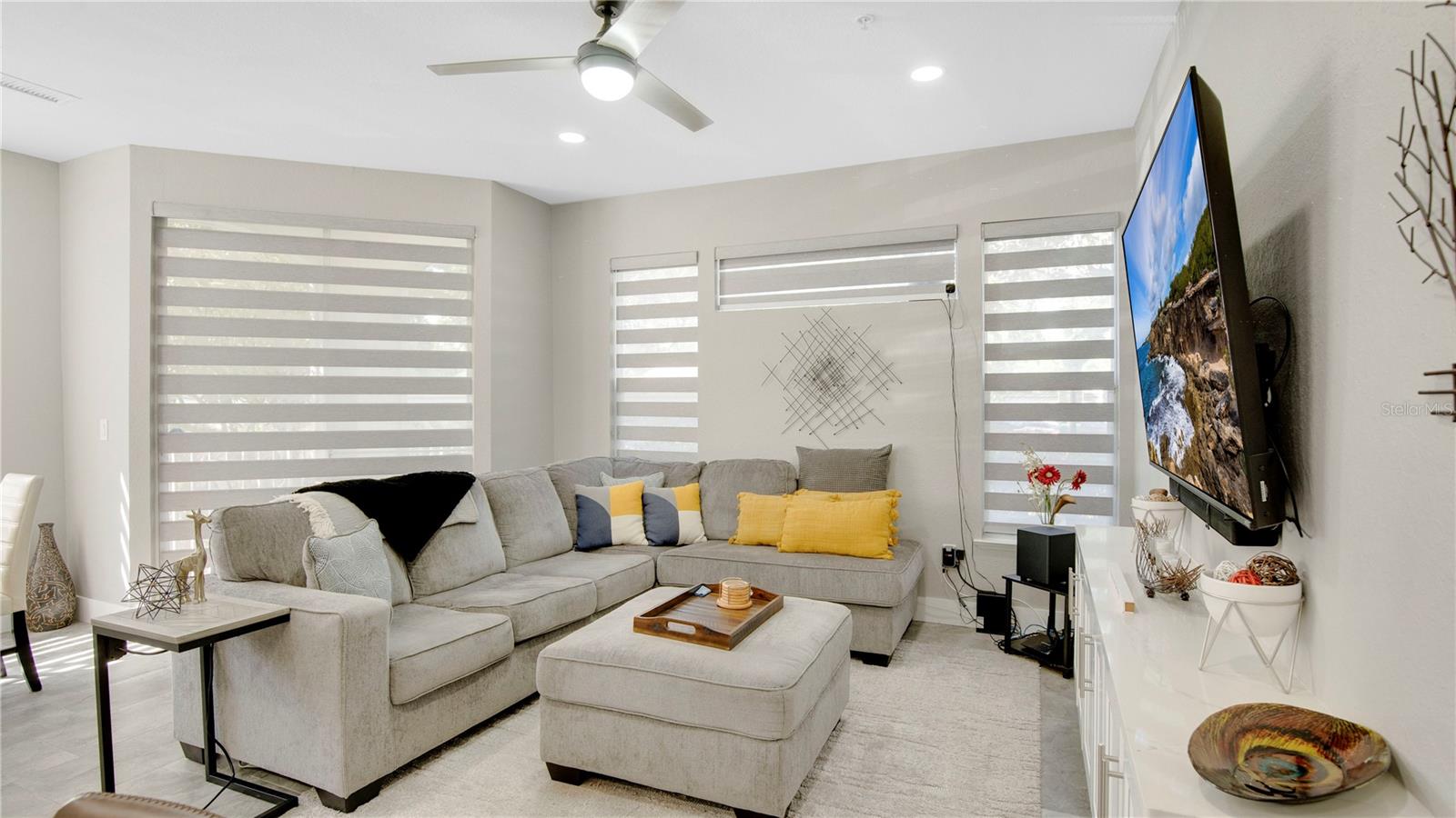 Image 4 of 23 For 2627 Maitland Crossing Way 101
