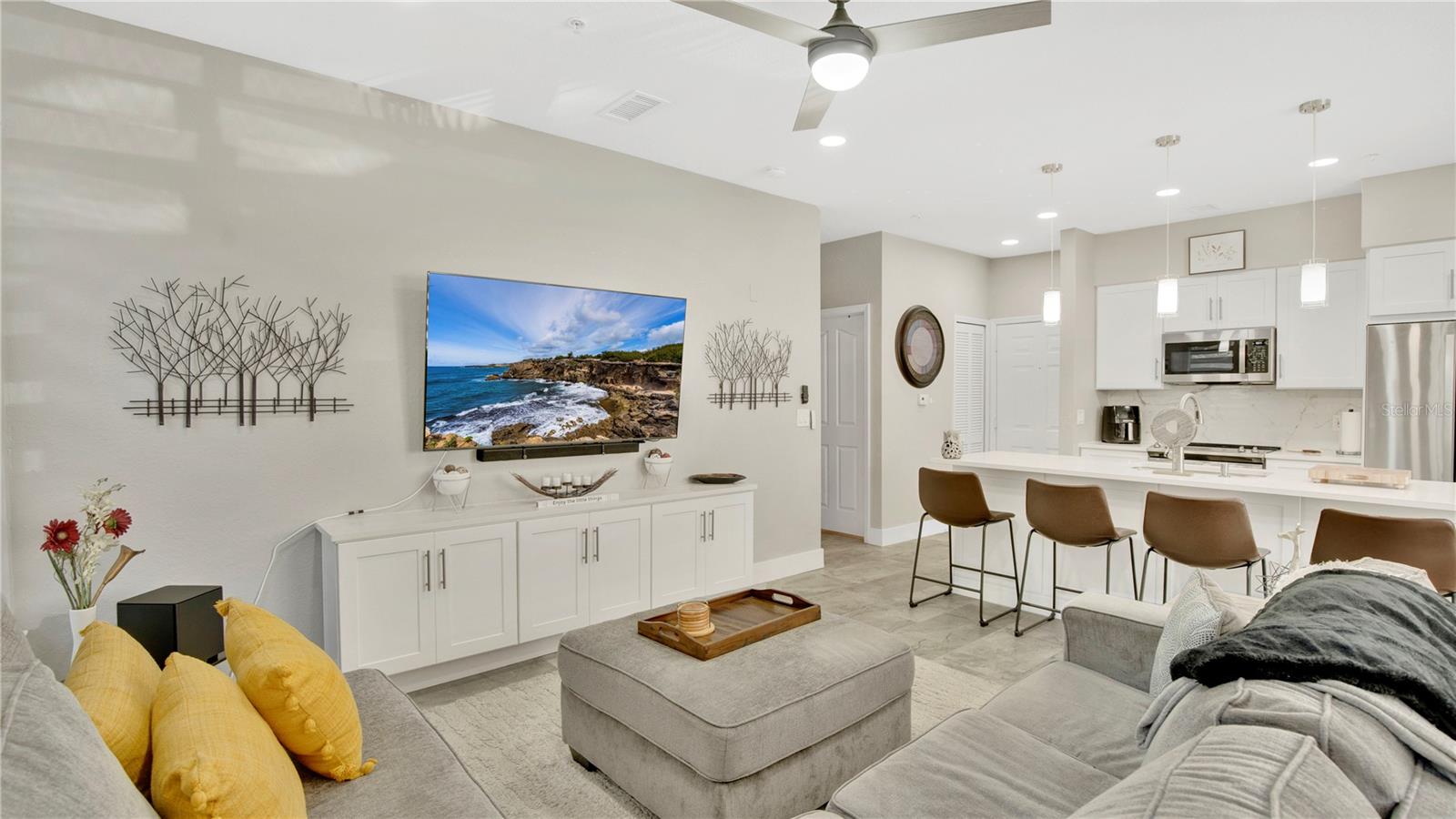 Image 6 of 23 For 2627 Maitland Crossing Way 101