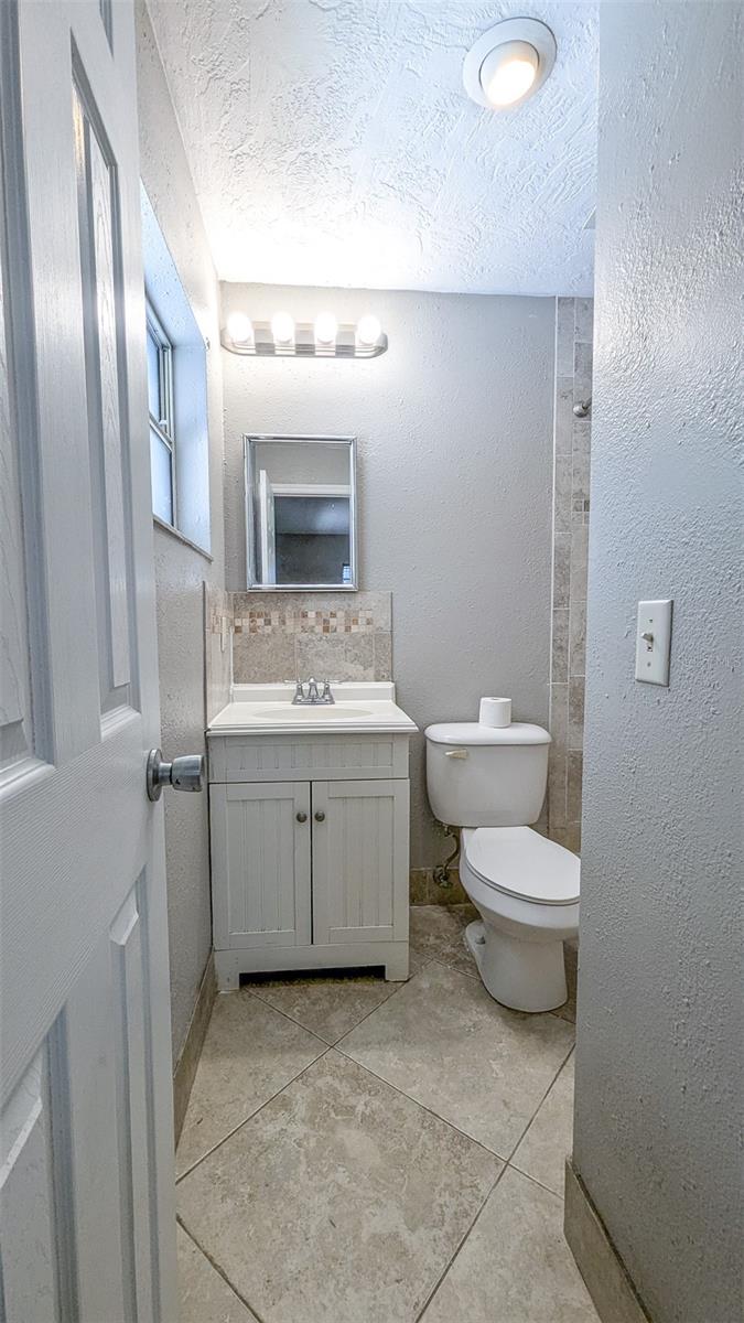 Image 6 of 34 For 2928 14th Avenue