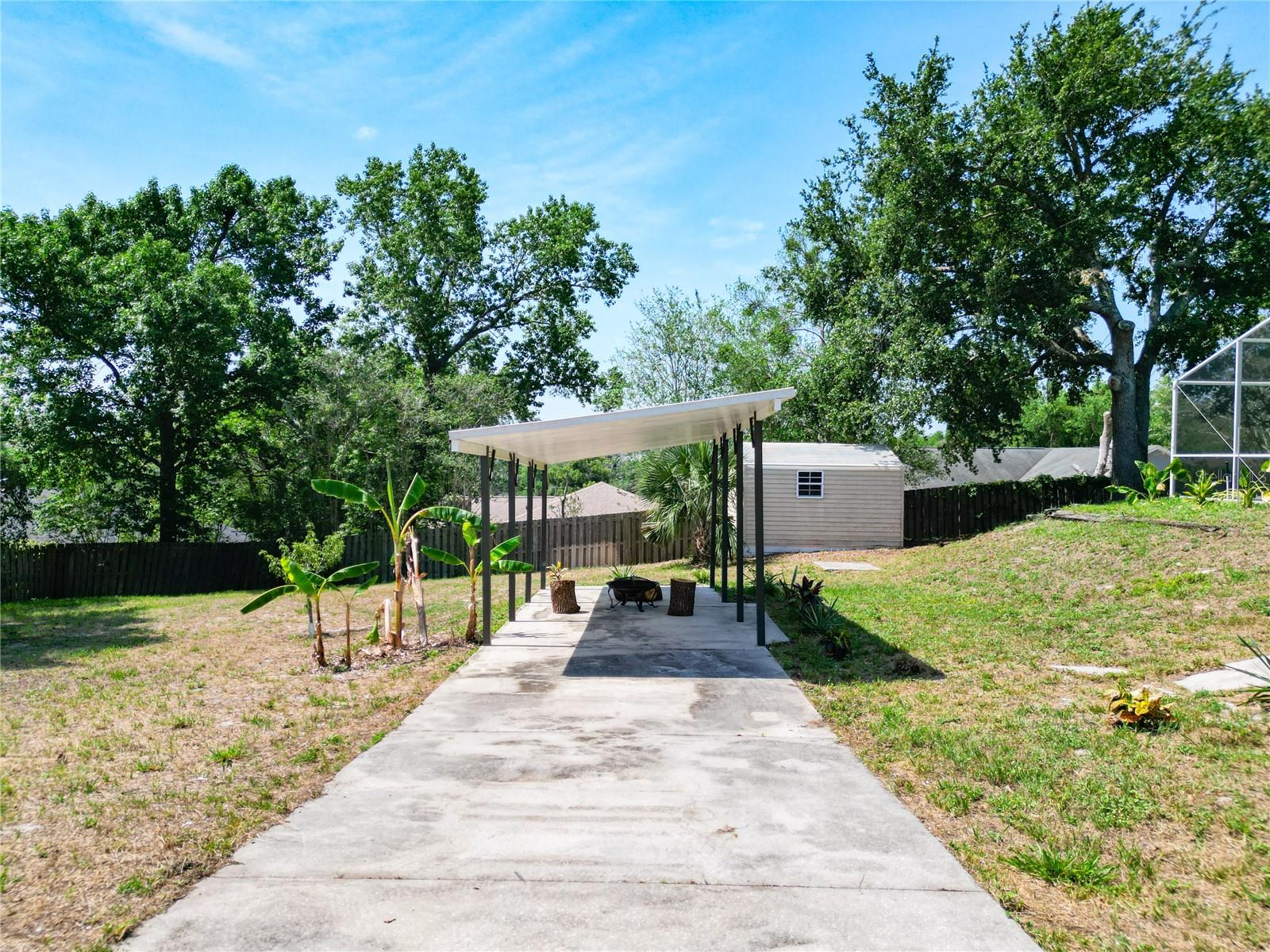 Image 76 of 87 For 1233 Gladstone Drive