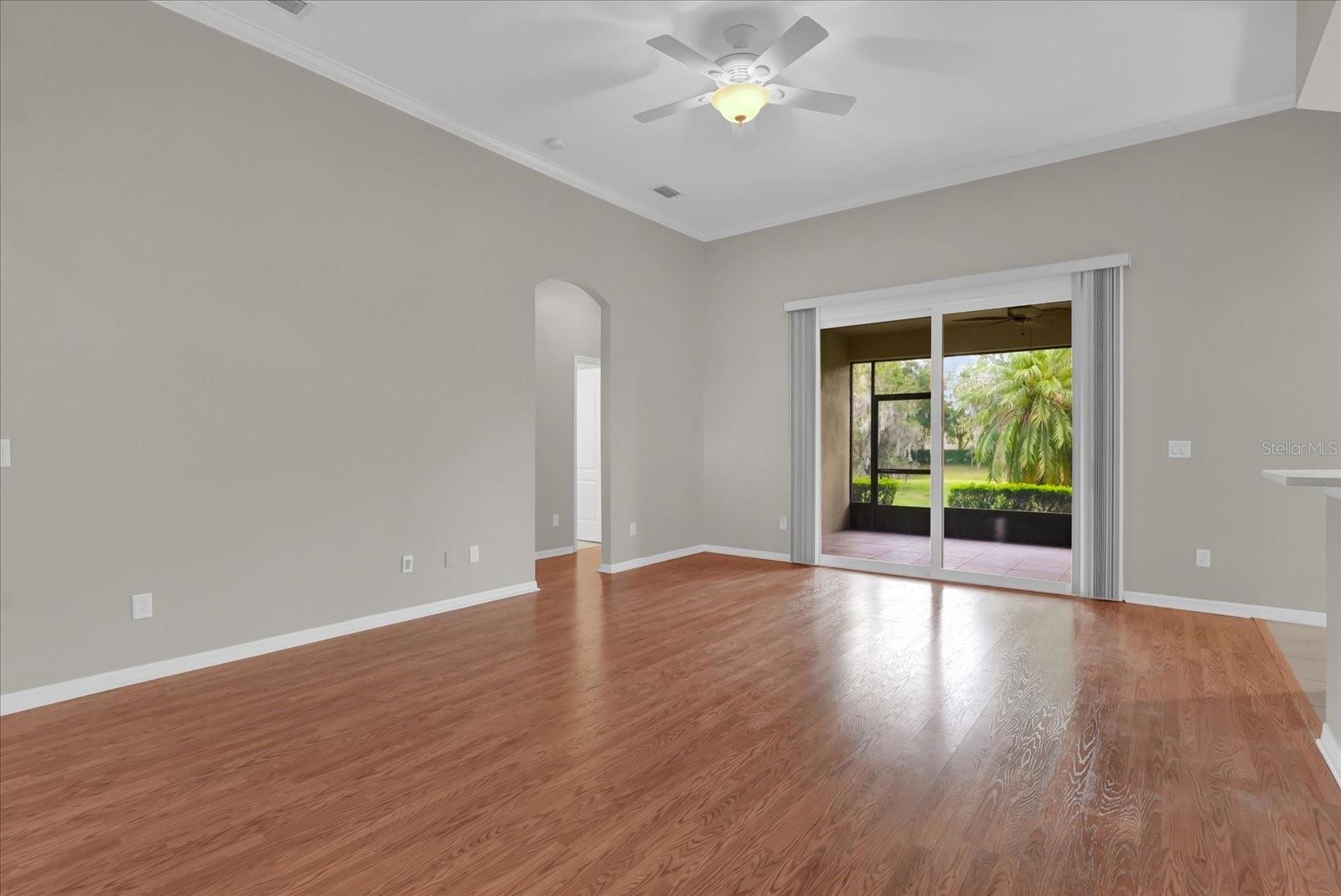 Image 3 of 32 For 3304 Bennington Ct