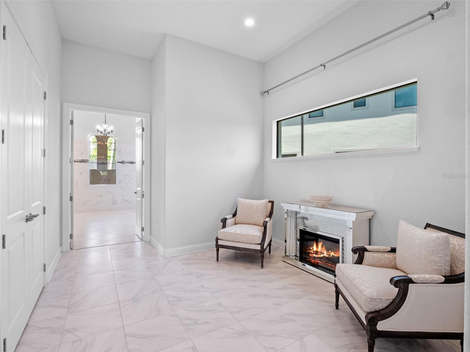 Image 21 of 99 For 4071 Isabella Circle