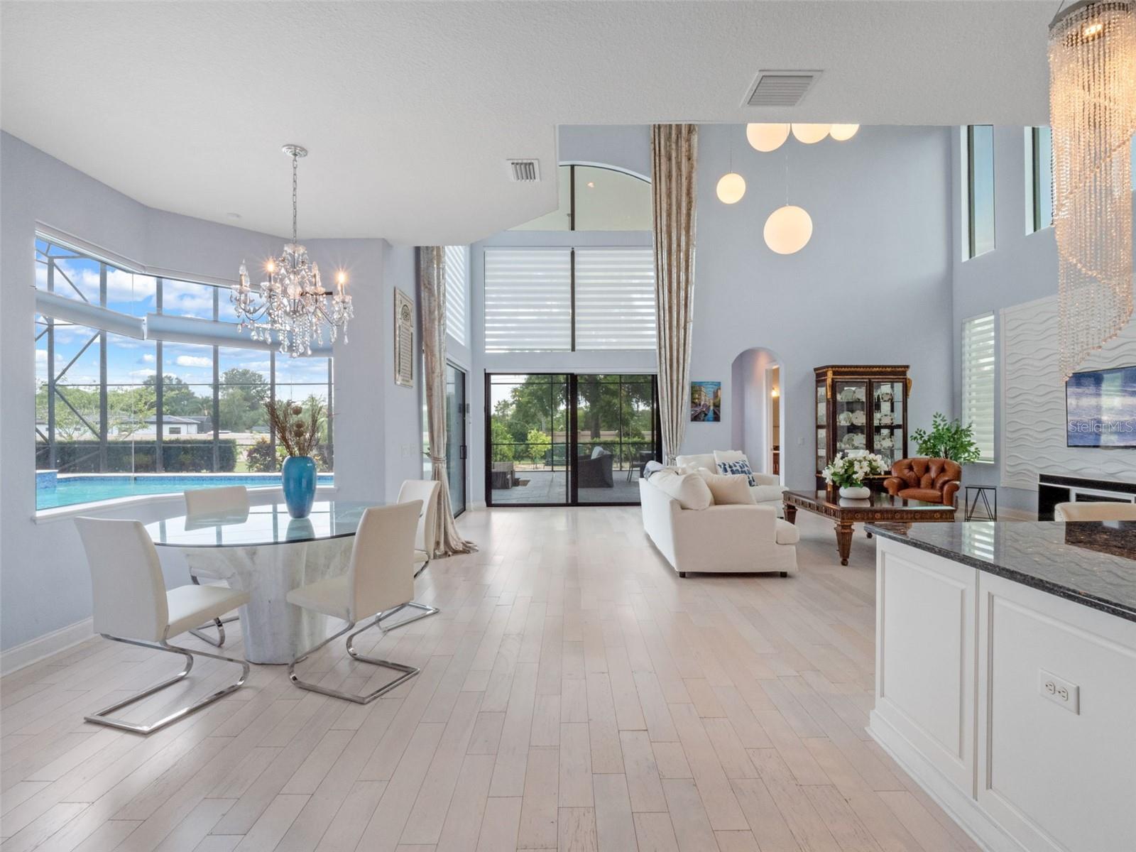 Image 37 of 99 For 4071 Isabella Circle