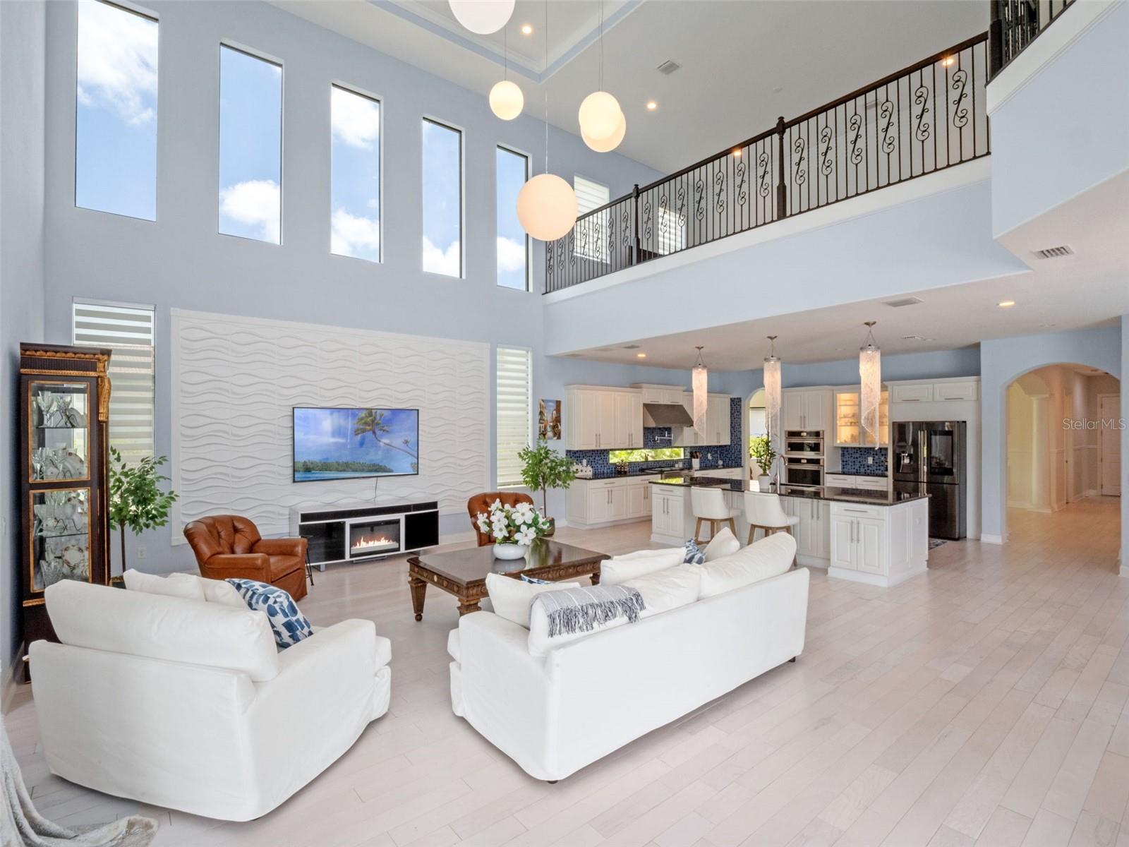 Image 42 of 99 For 4071 Isabella Circle