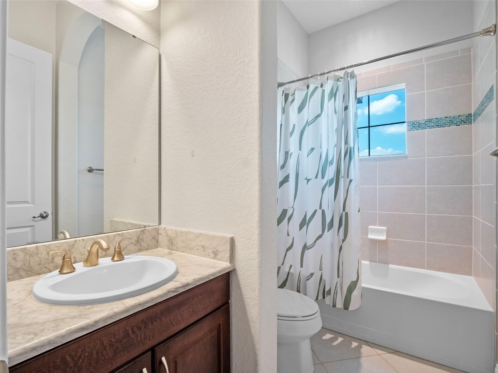 Image 61 of 99 For 4071 Isabella Circle
