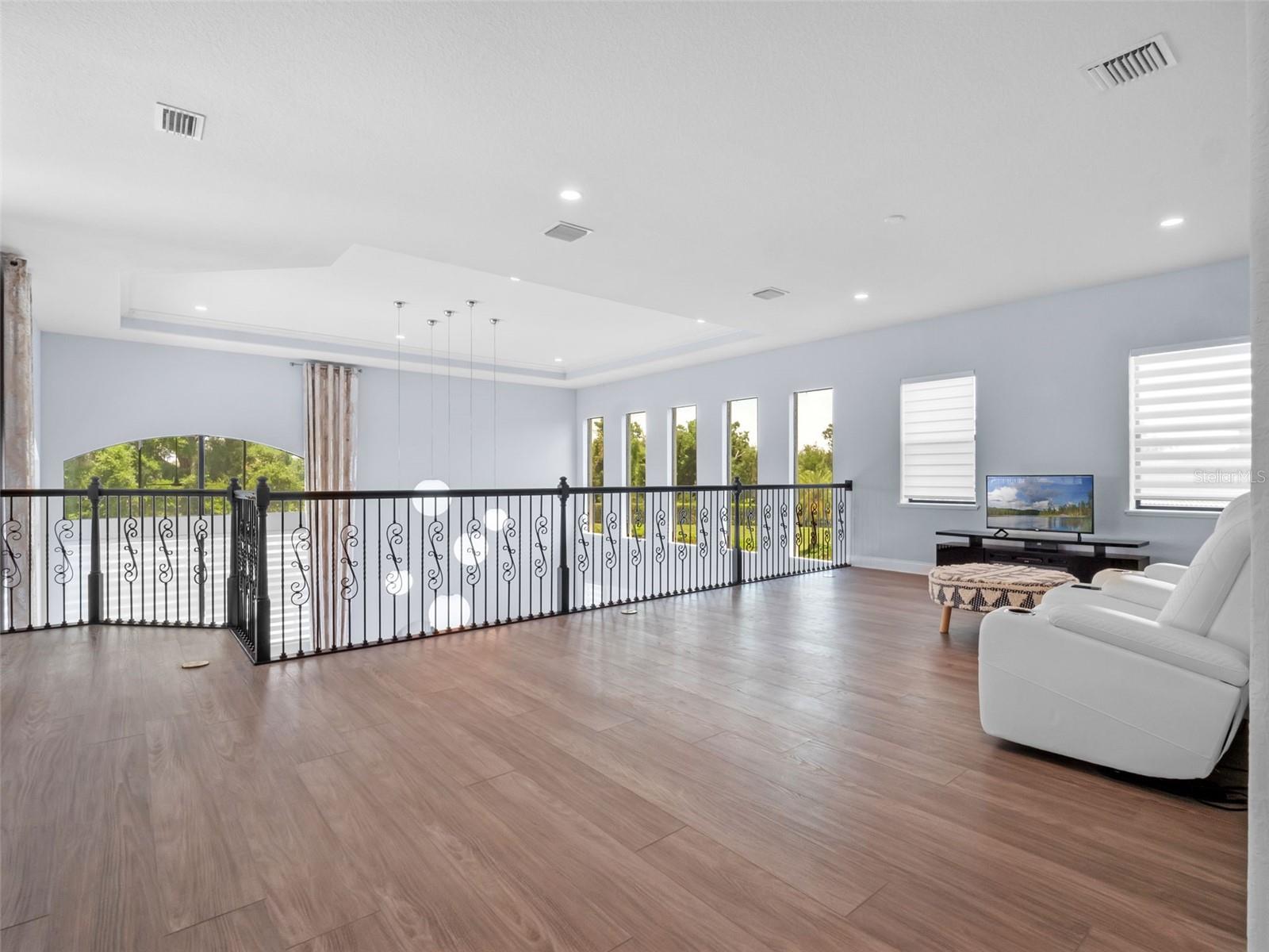 Image 67 of 99 For 4071 Isabella Circle