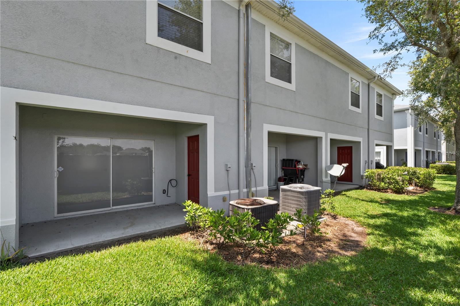 Image 21 of 30 For 10914 Savannah Wood Drive 139