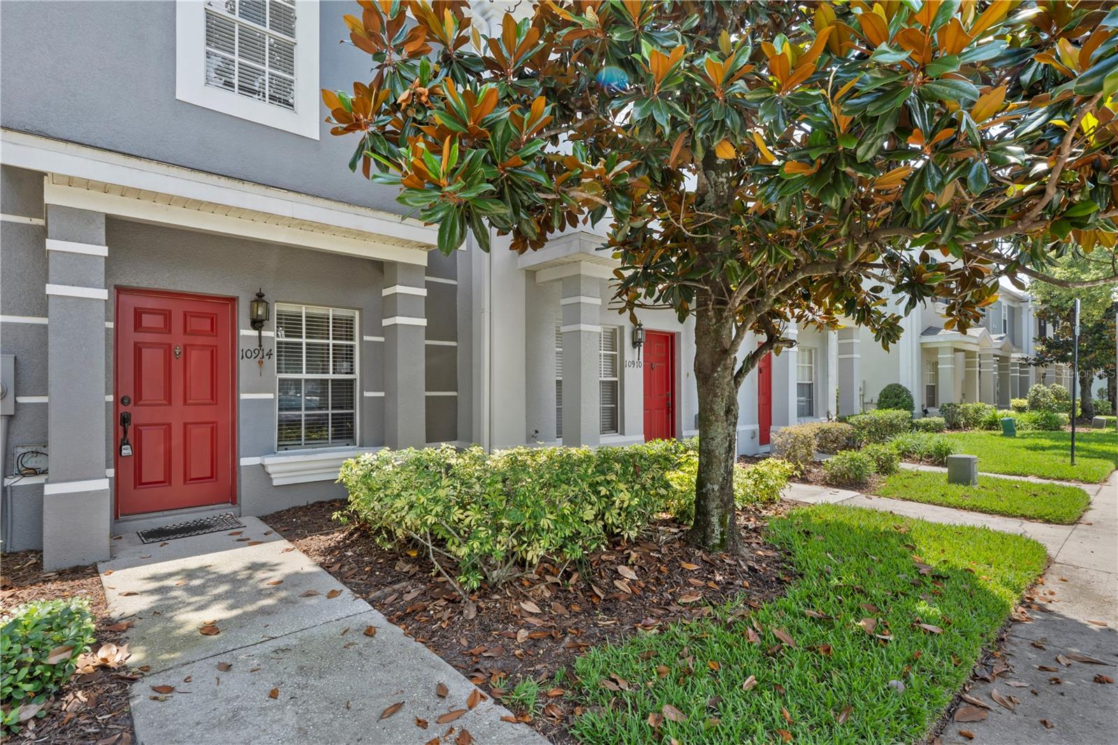 Image 22 of 30 For 10914 Savannah Wood Drive 139