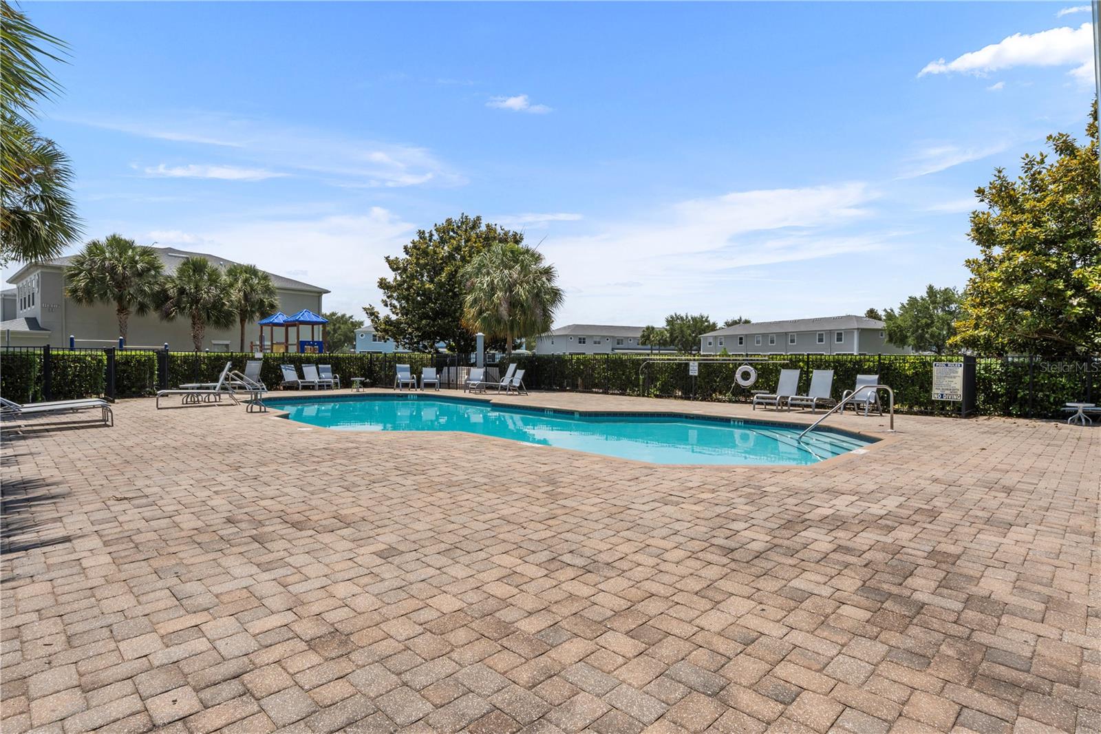 Image 24 of 30 For 10914 Savannah Wood Drive 139