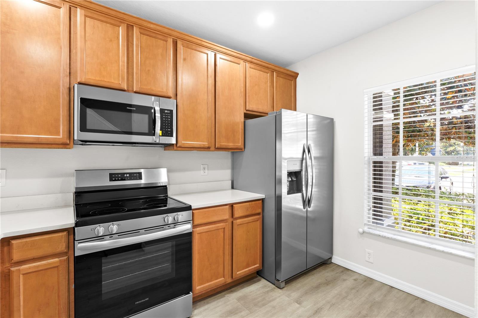 Image 8 of 30 For 10914 Savannah Wood Drive 139