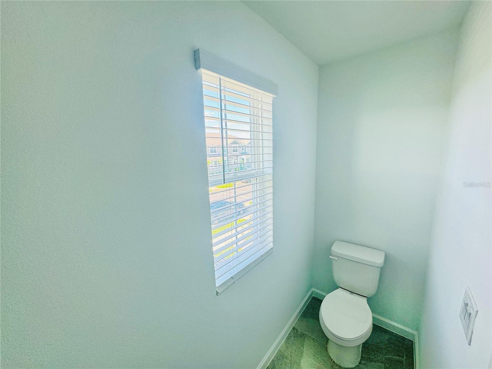 Image 17 of 30 For 3156 Gardenia Reserve Street