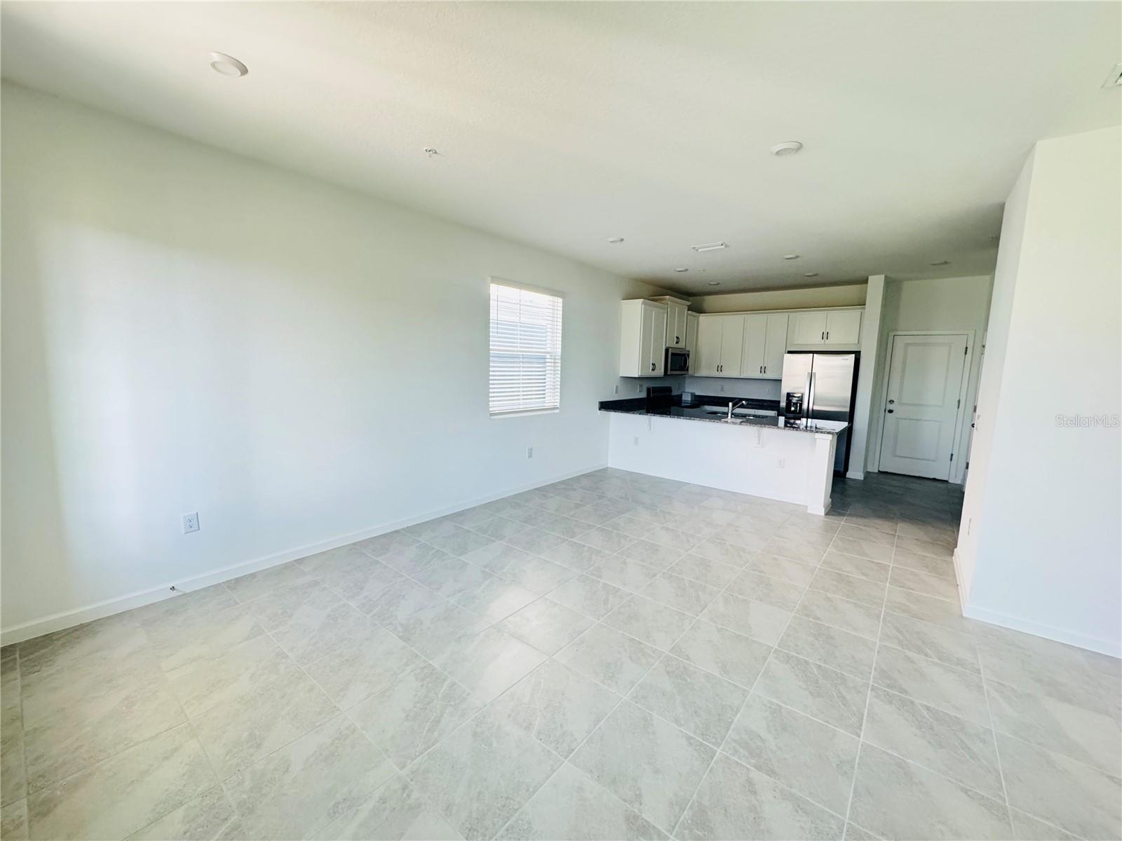 Image 7 of 30 For 3156 Gardenia Reserve Street